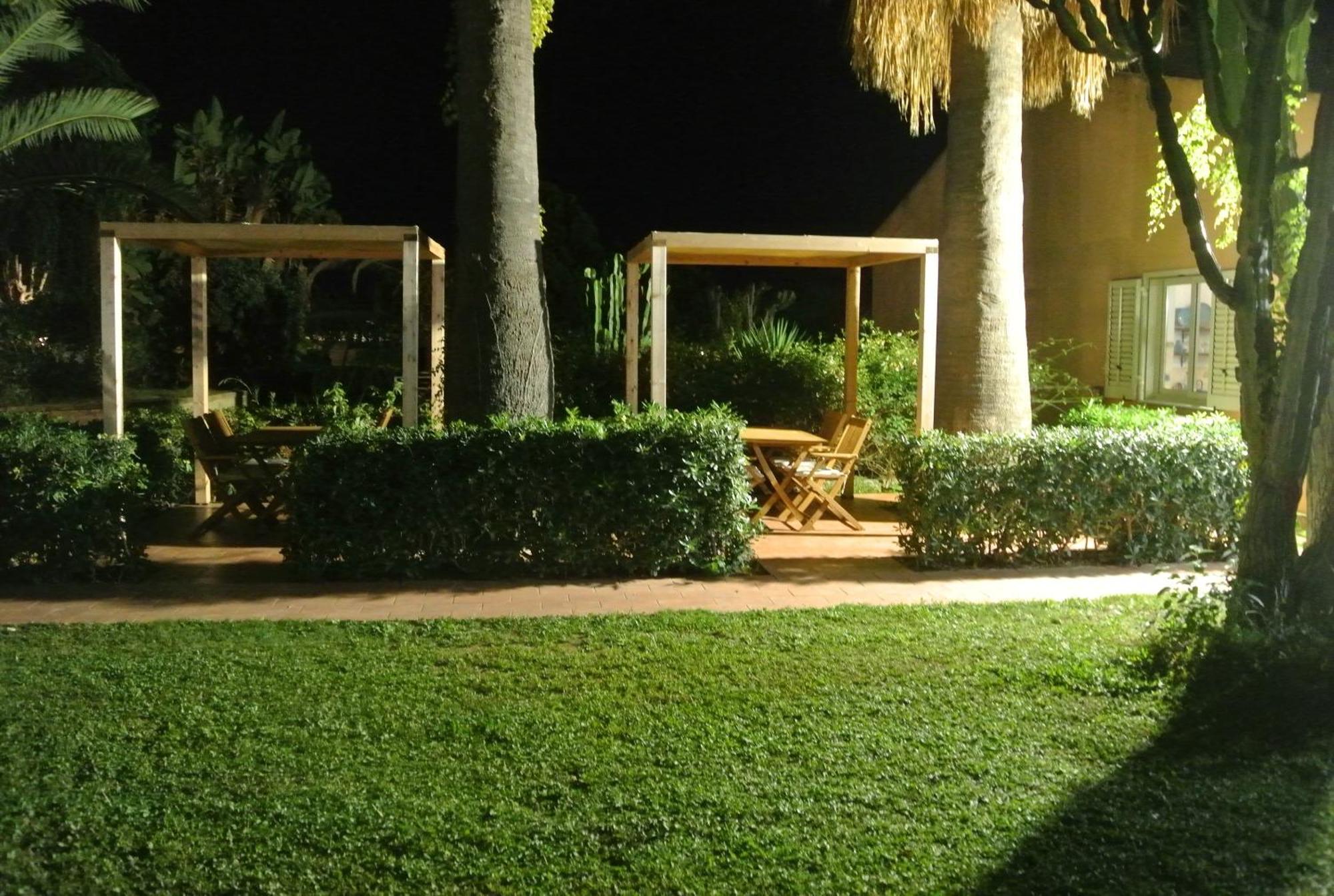 Villa Carlotta Resort 산리온 외부 사진