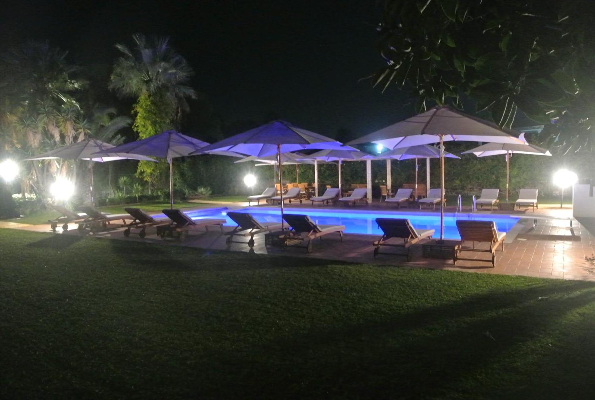 Villa Carlotta Resort 산리온 외부 사진