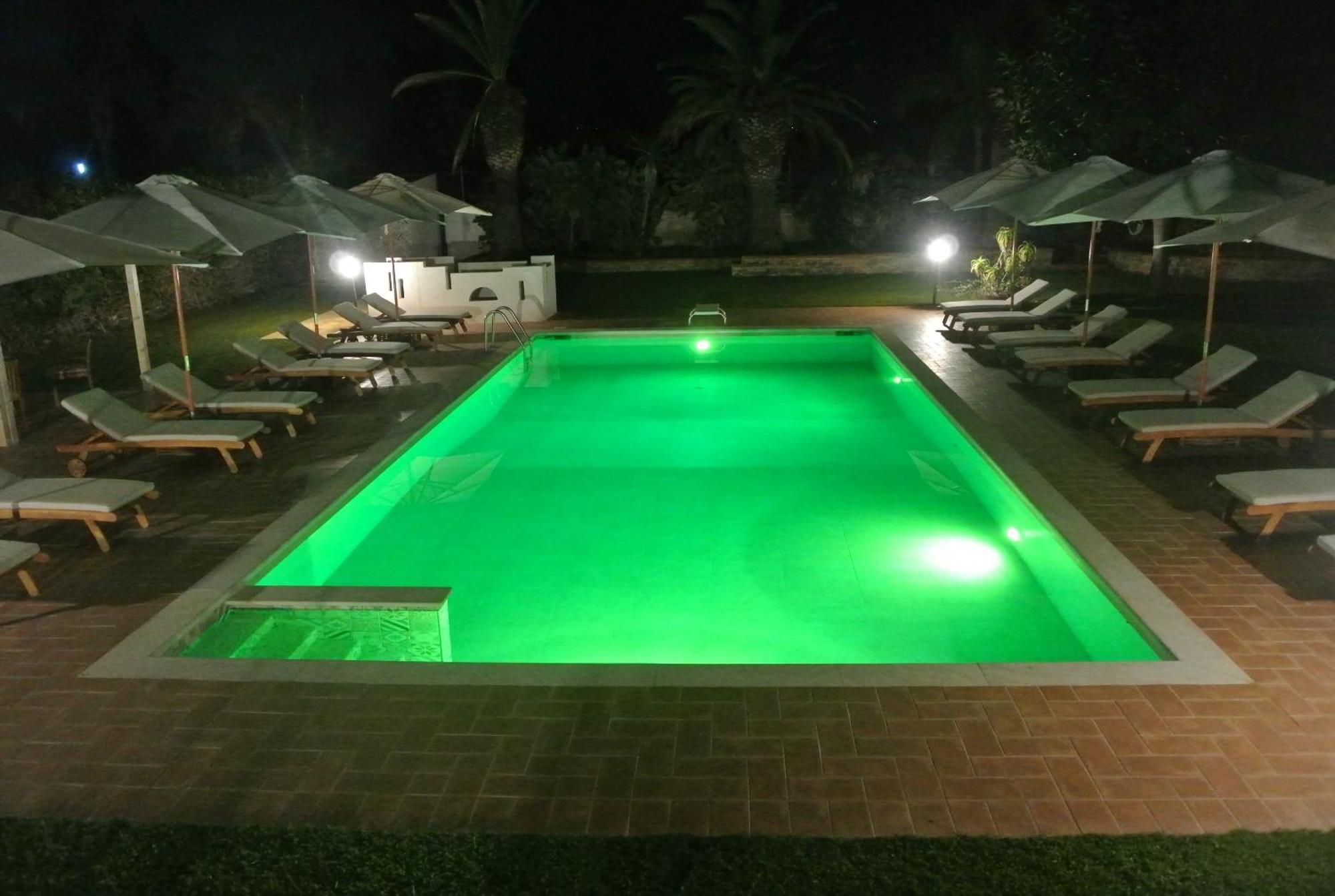 Villa Carlotta Resort 산리온 외부 사진