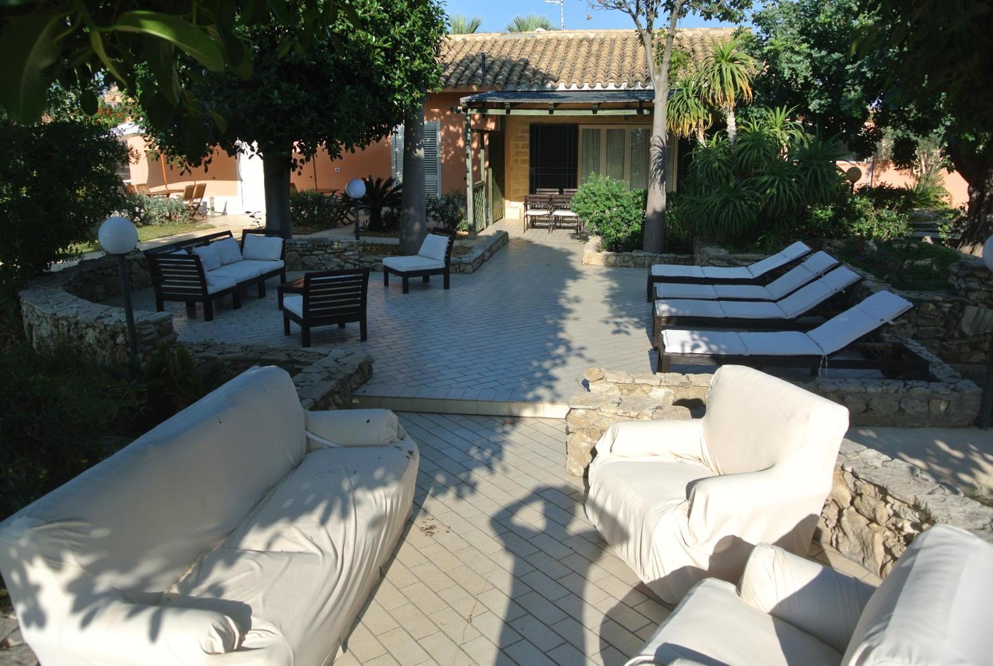 Villa Carlotta Resort 산리온 외부 사진