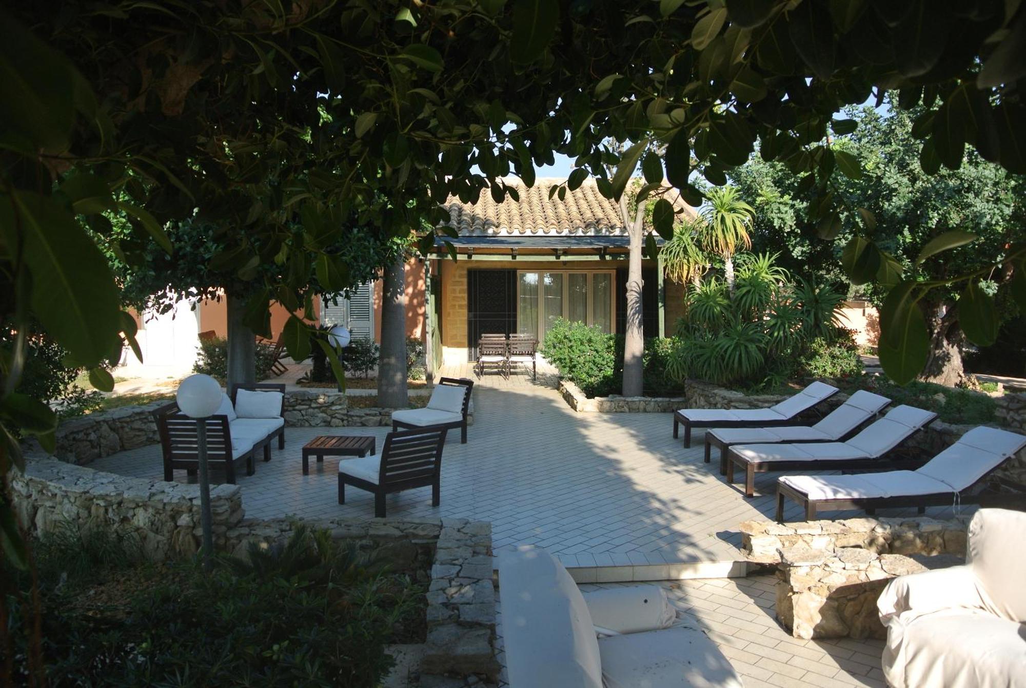 Villa Carlotta Resort 산리온 외부 사진
