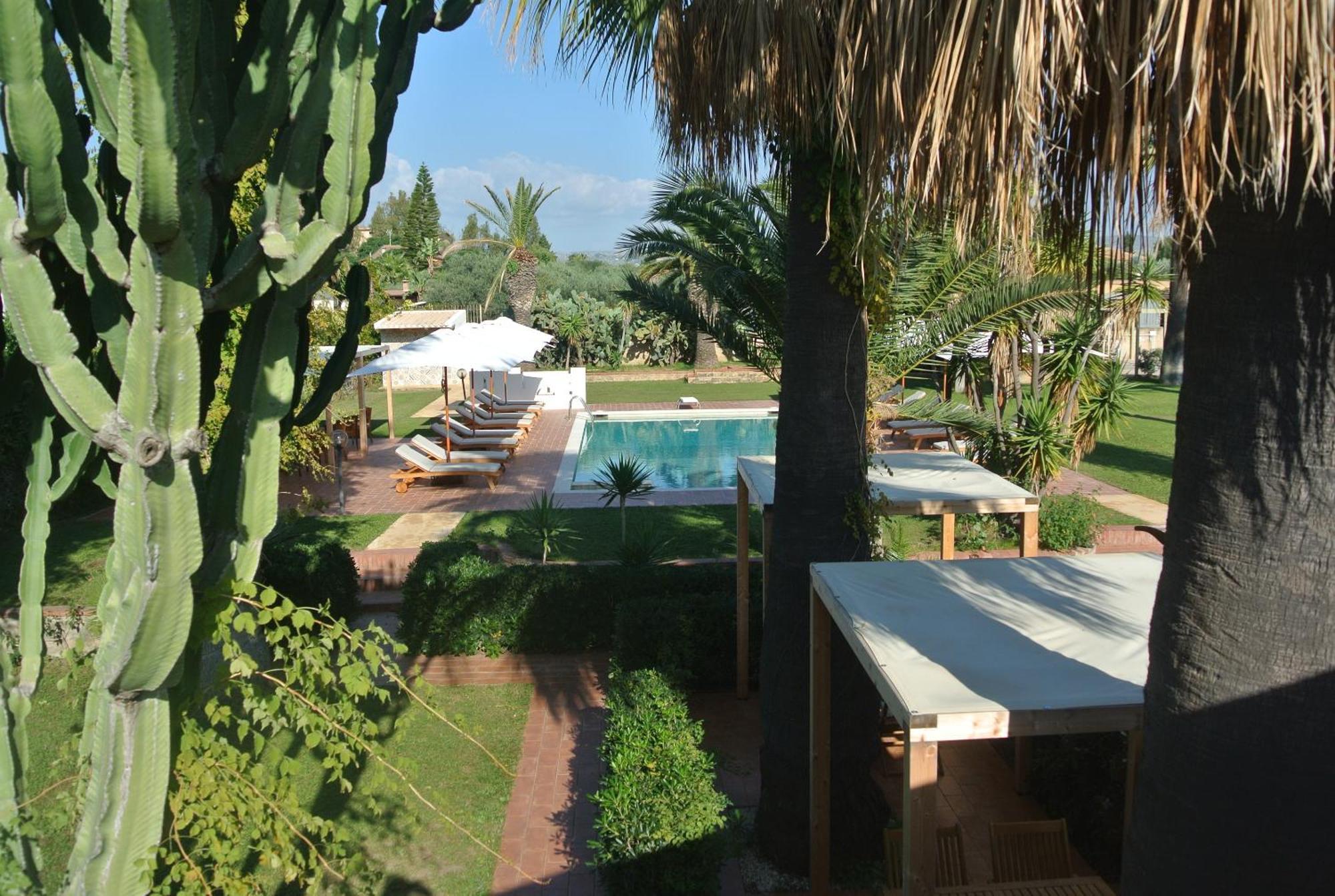 Villa Carlotta Resort 산리온 외부 사진